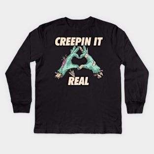 Creepin It Real -  Zombie Hand s Heart Kids Long Sleeve T-Shirt